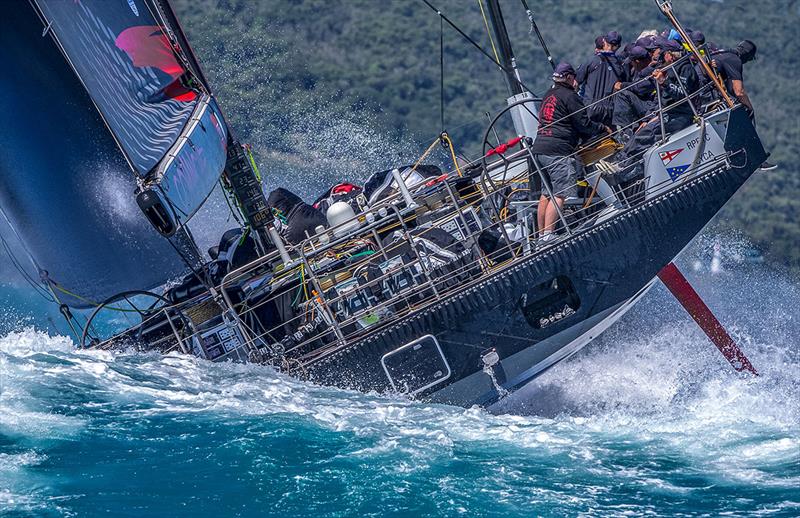 Heel and more heel to get the mono to resemble a cat - andoo Comanche - photo © Bow Caddy Media