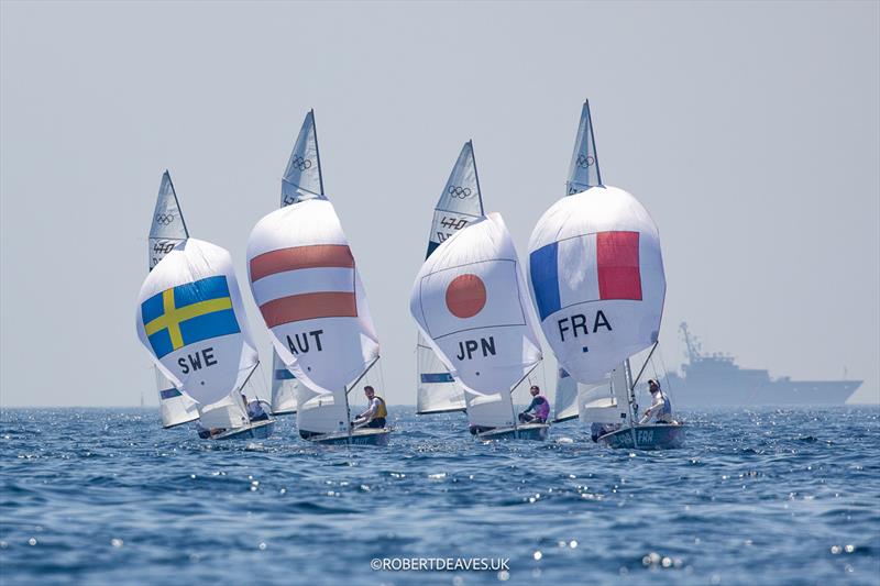 470 - Race 8 - Paris 2024 Olympic Sailing Competition - photo © Robert Deaves / www.robertdeaves.uk