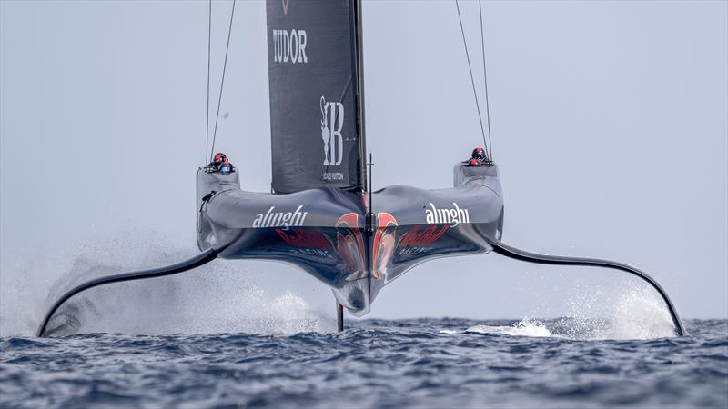 INEOS Britannia vs. Alinghi Red Bull Racing on Louis Vuitton Cup Round Robin 1 Day 3 - photo © David Maynard / www.alleycatphotographer.com