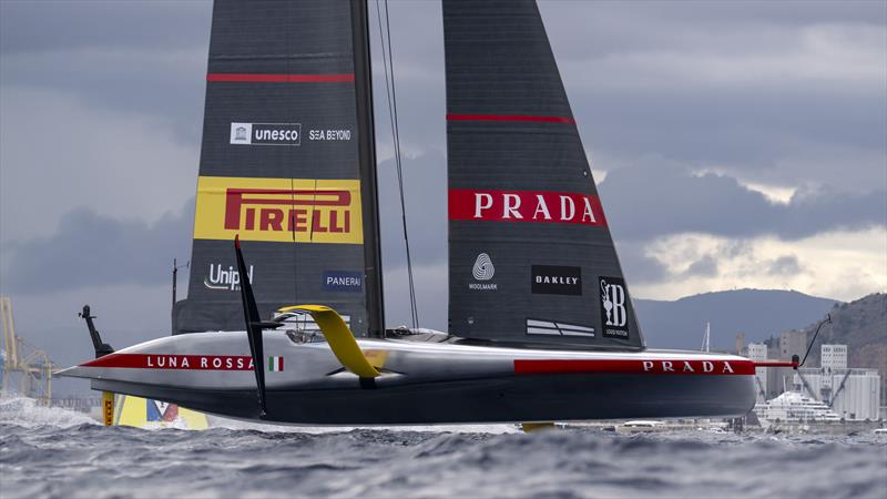 Luna Rossa Prada Pirelli vs. New York Yacht Club American Magic on Louis Vuitton Cup Semi-Finals Day 4 - 18th September 2024 - photo © David Maynard / www.alleycatphotographer.com